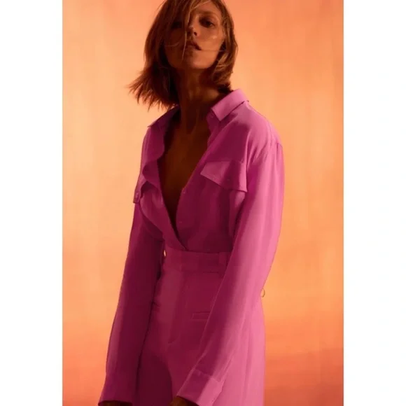 ZARA • Bubblegum Pink Super High-Waisted Mini Shorts, XS - Picture 15 of 16